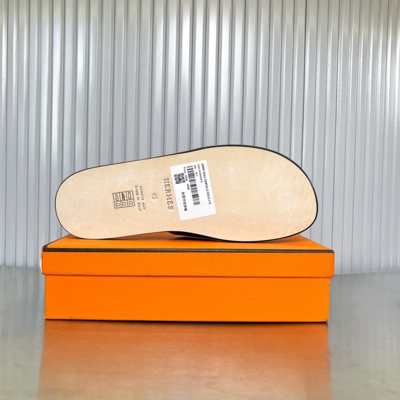 H**me5 slippers